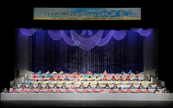 本大会への弾みをつける熱気溢れる舞台