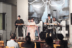 大正琴の誕生日9月9日の記念すべき舞台