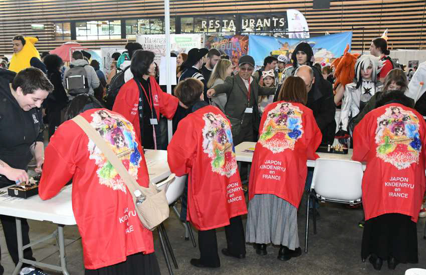 大注目の琴伝流萌えキャラバージョンのハッピ